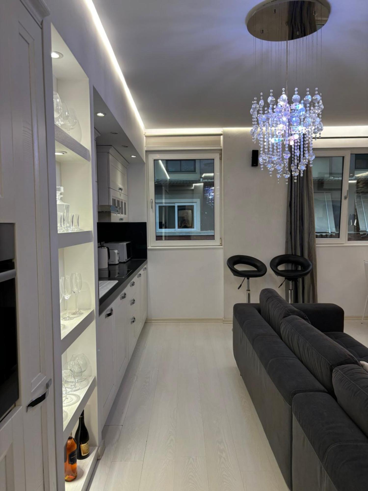 Tam Serviced 2Bdr Apartment City Center No6 Тирана Екстериор снимка