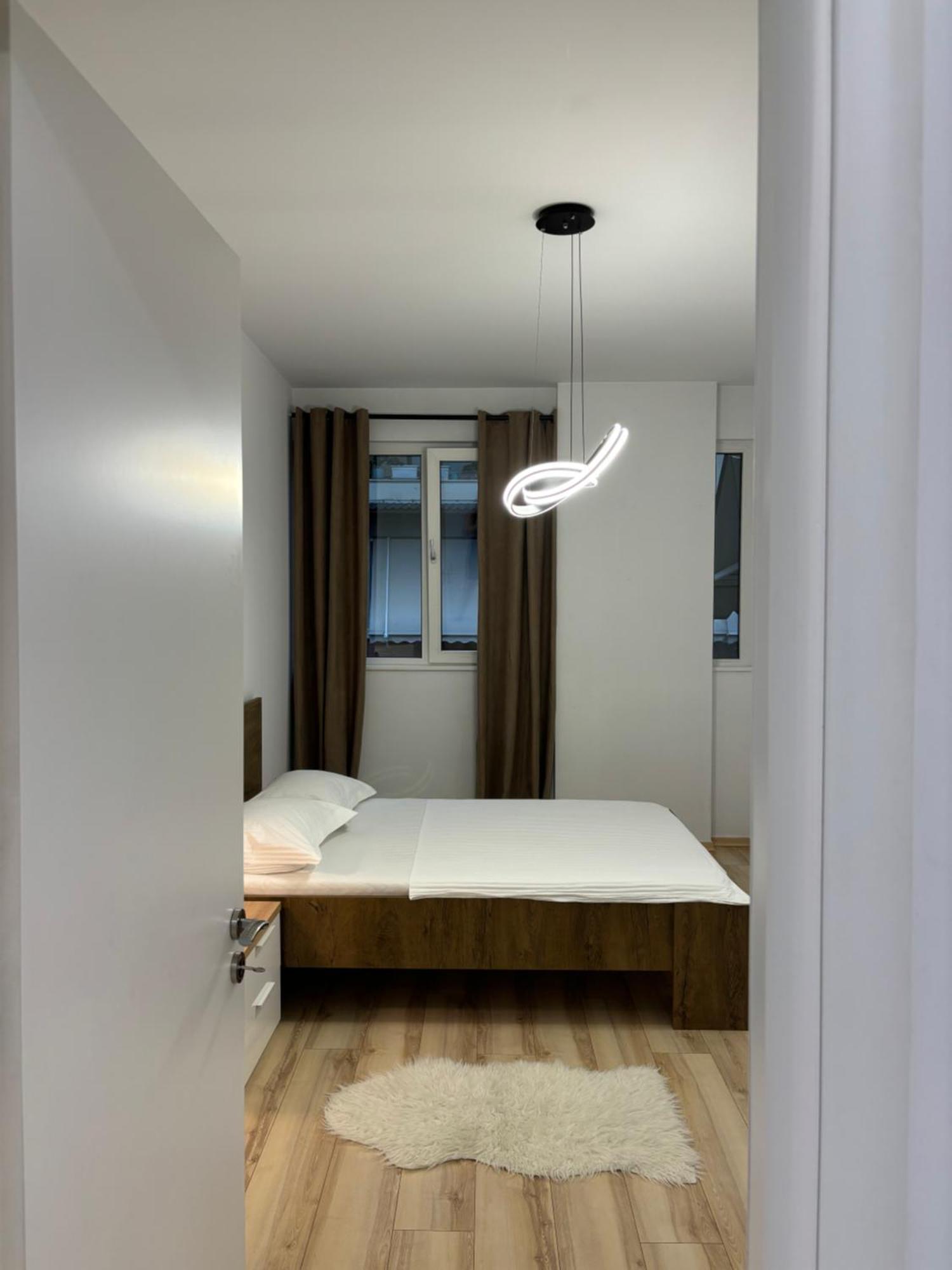 Tam Serviced 2Bdr Apartment City Center No6 Тирана Екстериор снимка