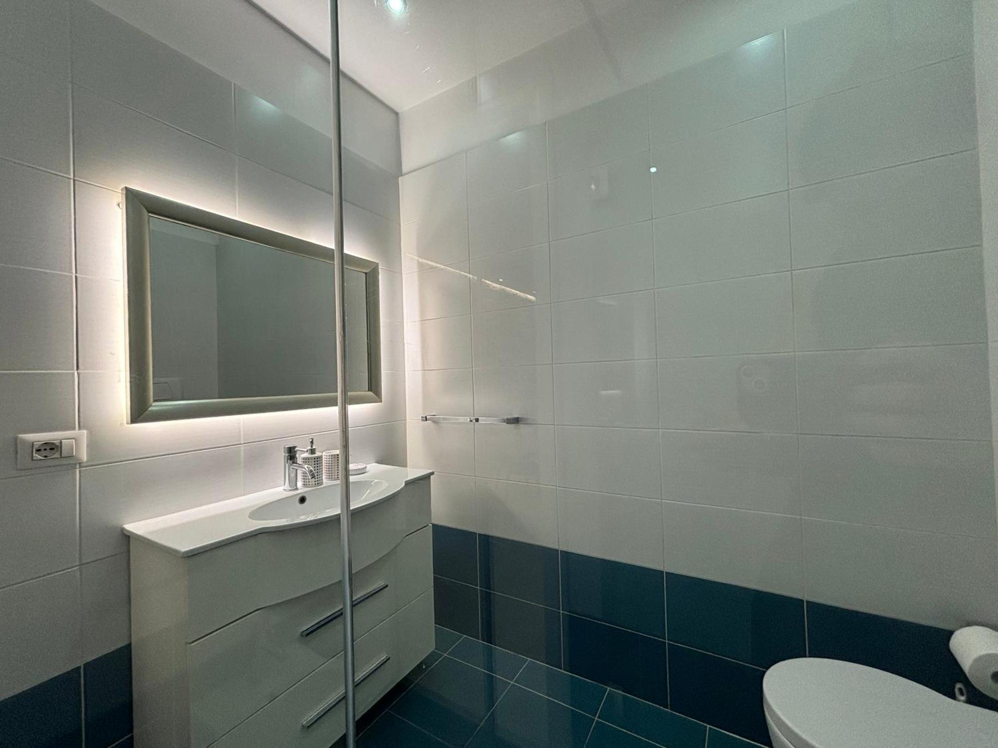 Tam Serviced 2Bdr Apartment City Center No6 Тирана Екстериор снимка