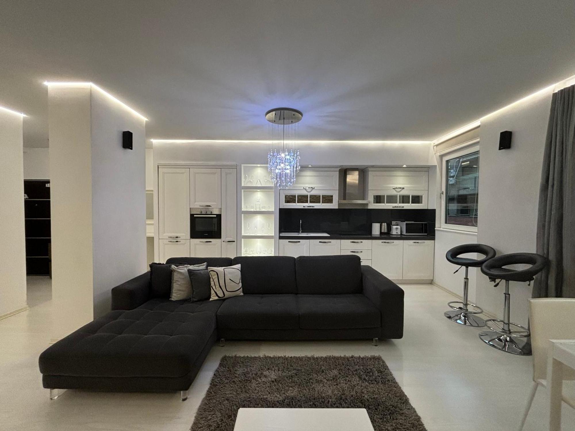 Tam Serviced 2Bdr Apartment City Center No6 Тирана Екстериор снимка