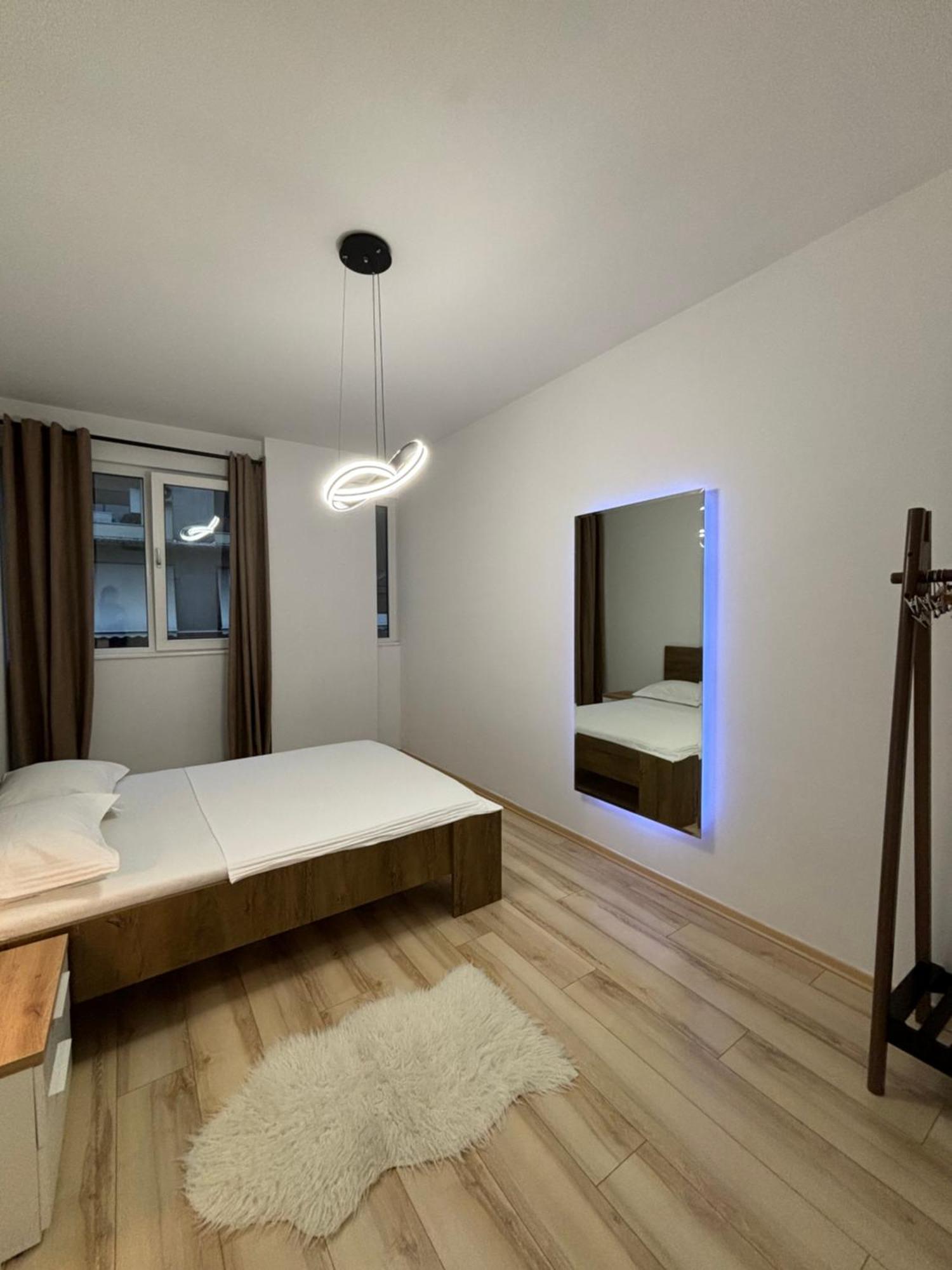 Tam Serviced 2Bdr Apartment City Center No6 Тирана Екстериор снимка