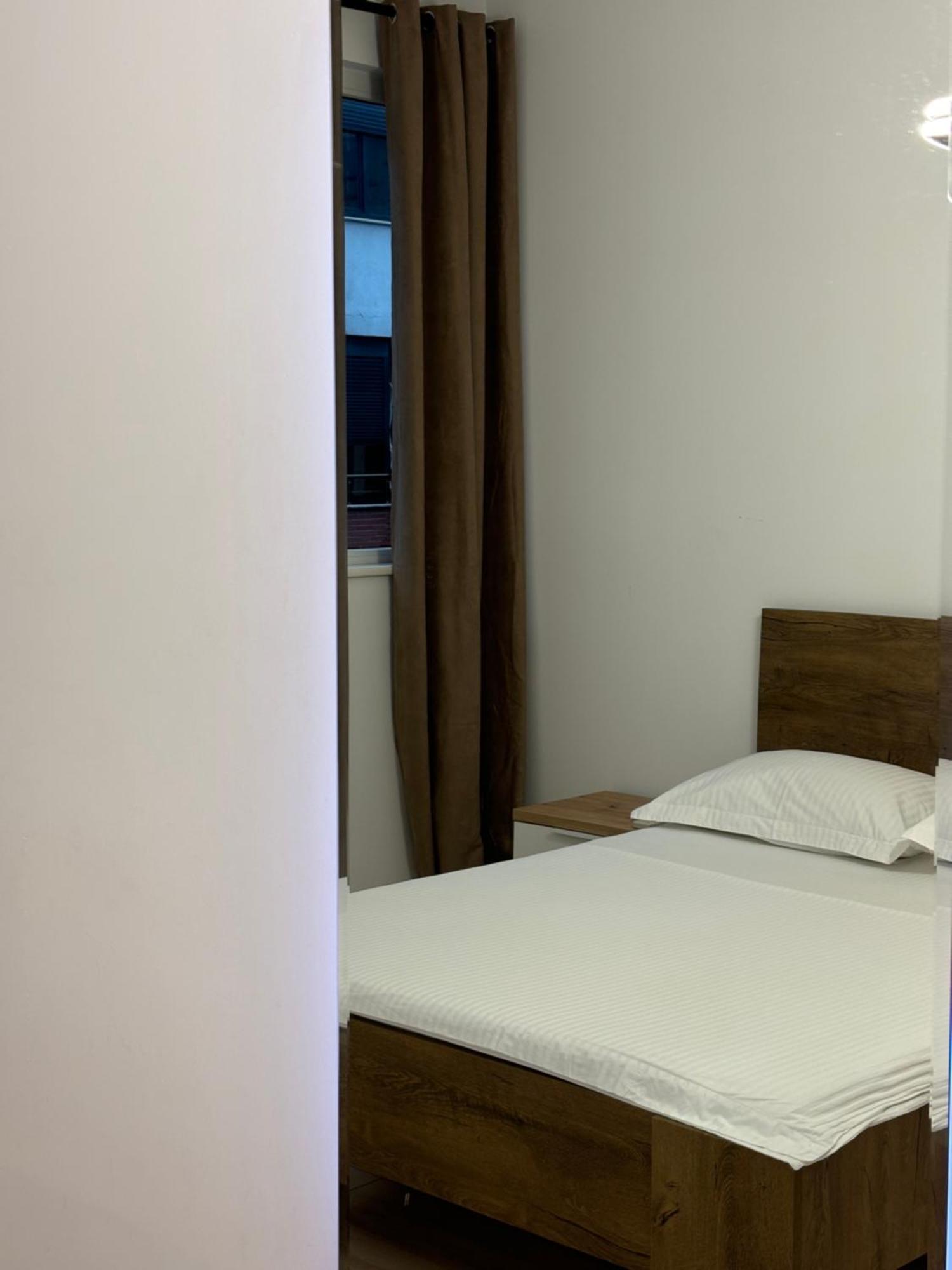 Tam Serviced 2Bdr Apartment City Center No6 Тирана Екстериор снимка
